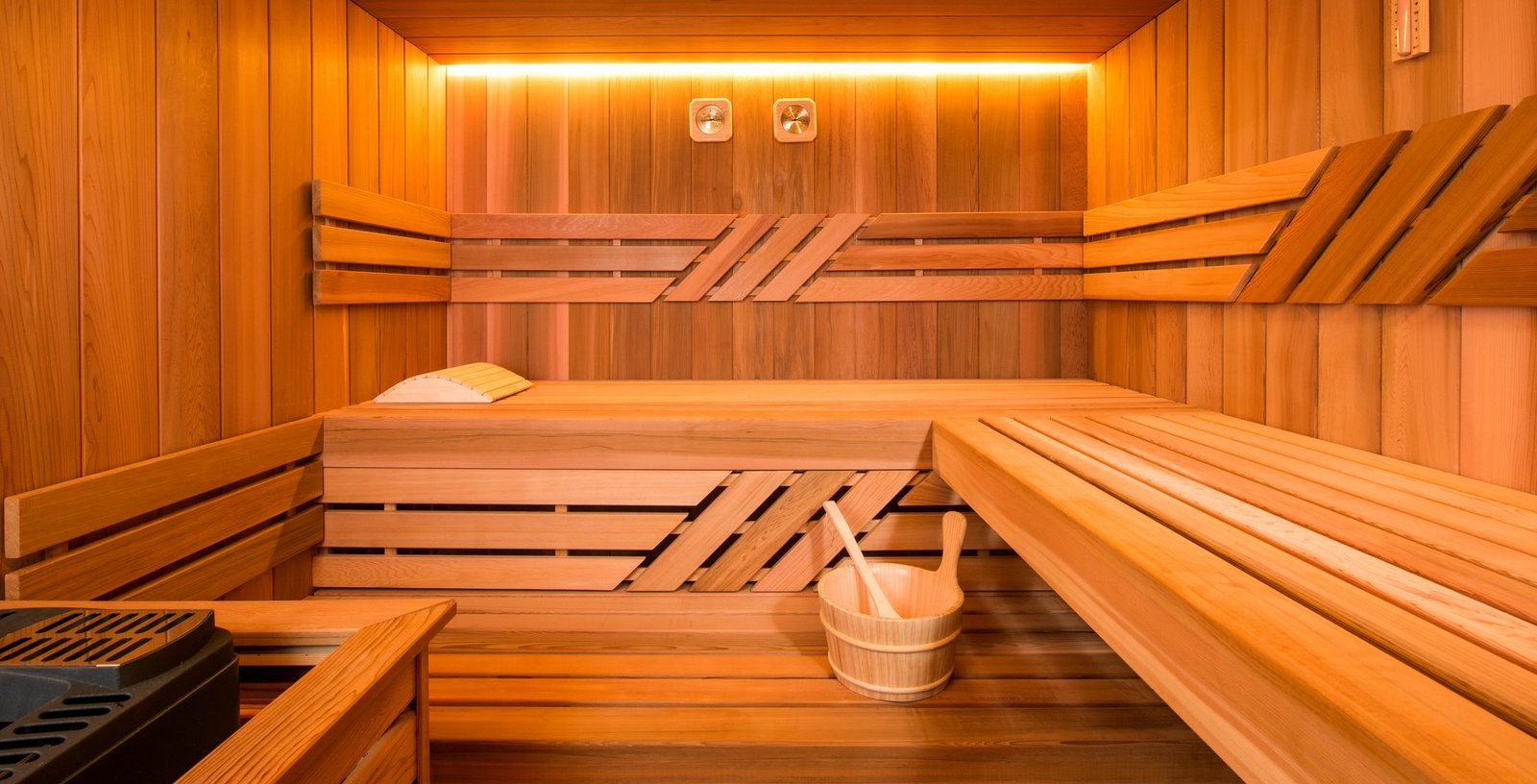 Aménagement intérieur en bois sur mesure, mobilier et rangements